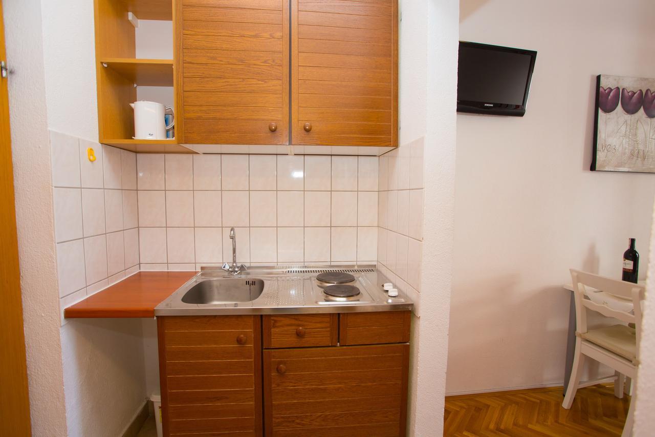 Apartments Zoran プロマイナ エクステリア 写真