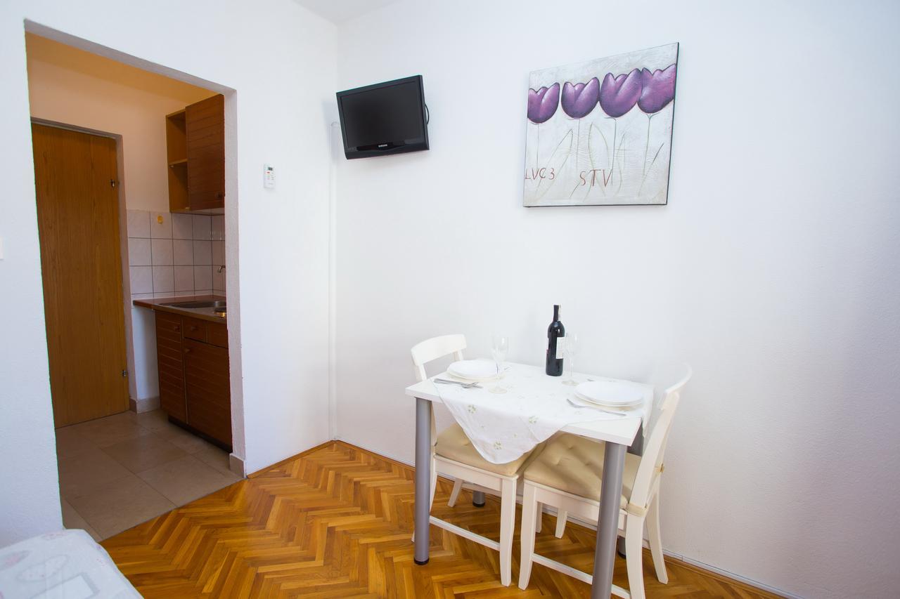 Apartments Zoran プロマイナ エクステリア 写真